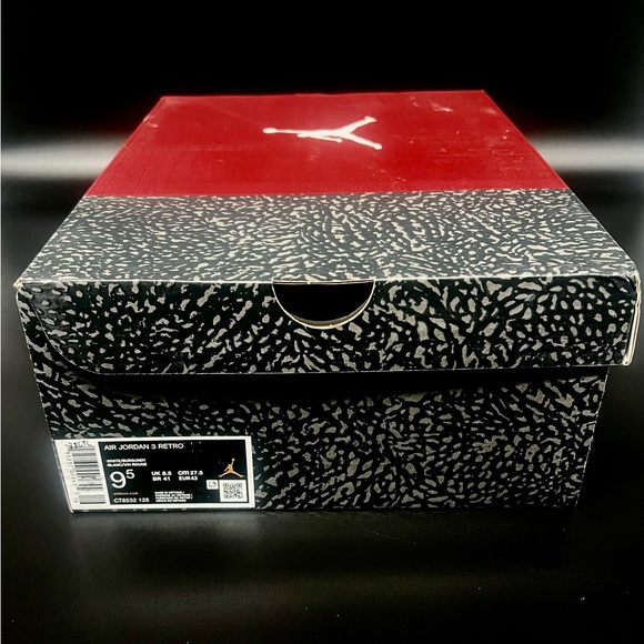 Jordan 3 Cardinal Red - Picture 9 of 9